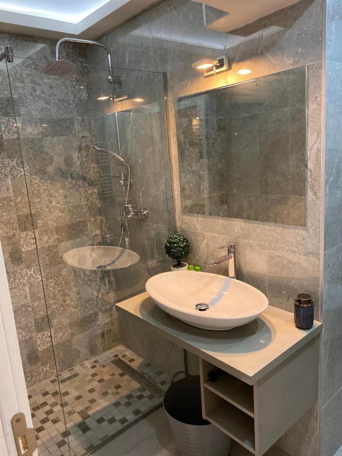 Art In Paradise Apartments Sarajevo Ngoại thất bức ảnh