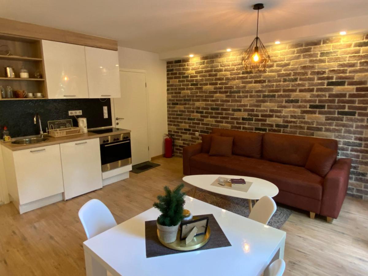 Art In Paradise Apartments Sarajevo Ngoại thất bức ảnh
